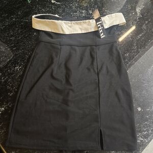 Trixxi Women's Black and Cream Pencil Skirt